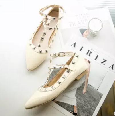 

2019 rivet Women's shoes in Spring and Autumn with New style flat bottom pointed end @61, Black