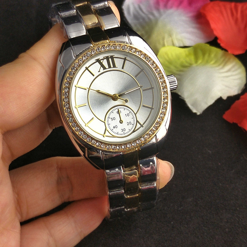 

Fashion ladies white collar stainless steel pointer automatic quartz gold silver fashion watch style Roman scale dial, Slivery;brown