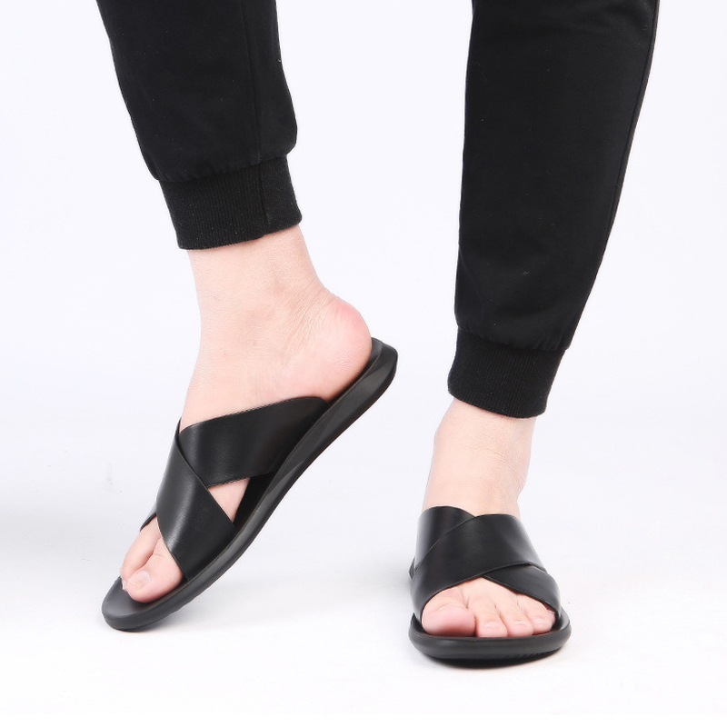 

Merkmak 2020 NEW Summer Rubber Sandals Men Leather Classic Roman Open-toed Slipper Outdoor Beach Summer Shoes Flip Flop Sandal, Black-2