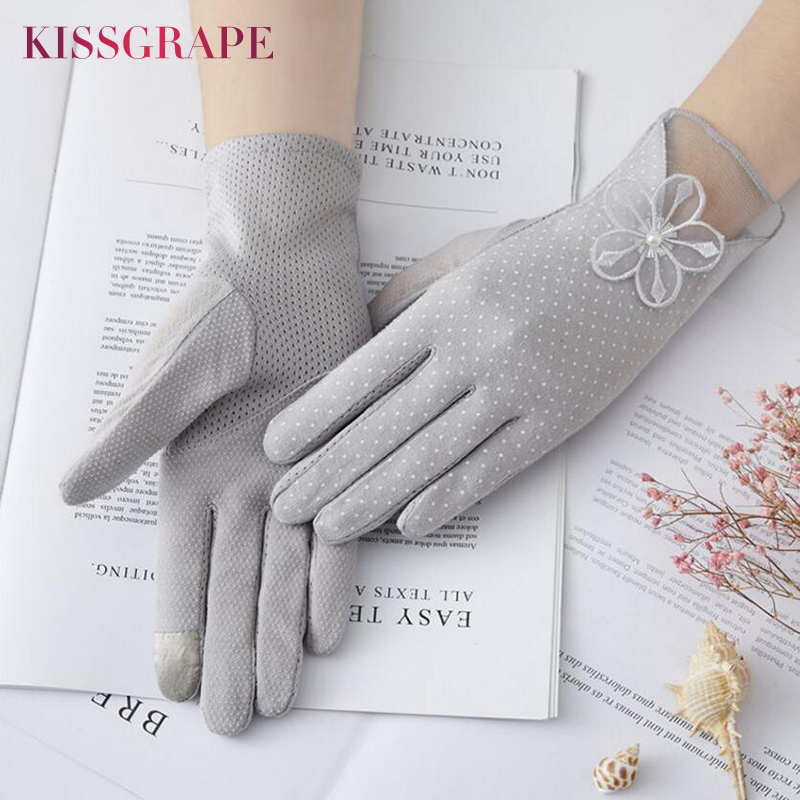 

2020 New Women's Lace Gloves Summer Women UV Sunscreen Short Sun Female Gloves Sexy Silk Lace Driving Of Thin Touch Screen