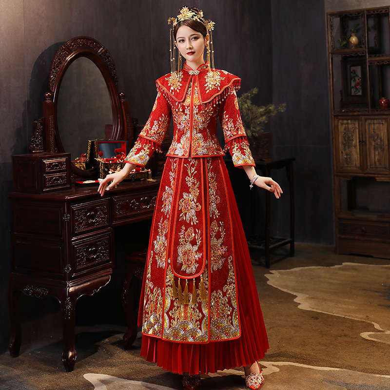 

XiuHe Embroidery Rhinestone Wedding Dress Cheongsam Oriental Vintage Hanfu Qipao Overseas Chinese Wedding Dress Noble Toast
