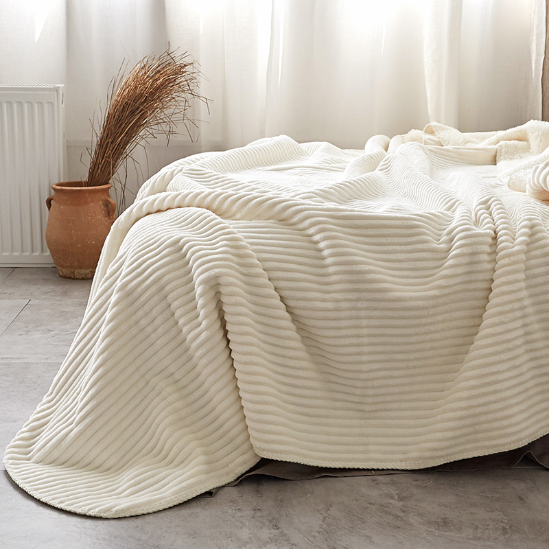 

Flannel + lambskin fabric Blanket Solid Color Blanket Throw Super Soft Fleece Flannel Bed Cover Bedspread Bedding Fashion Adult