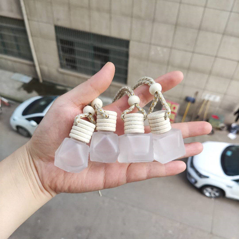 

6ML Diamond Shape Frosted Glass Car Pendant Empty bottle Car Hanging Perfume Bottle fast shipping F20172232