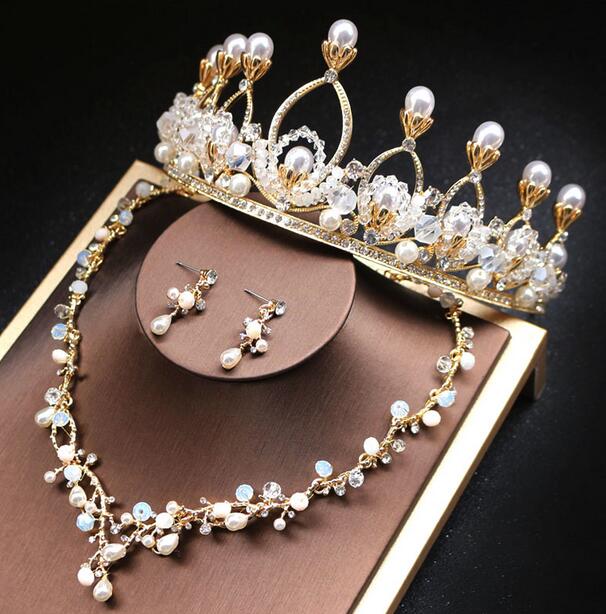 

High-end bridal wedding accessories crown necklace earrings three-piece set crystal pearl handmade exquisite craft birthday party crown