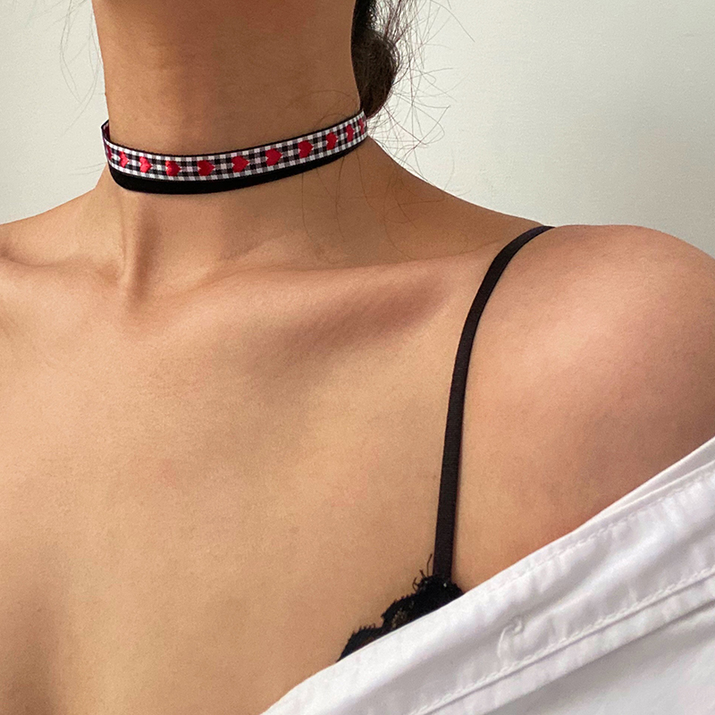 

Chokers Vogallery Fashion Heart Plaid Necklace Women Double Embroidered Short Choker Jewelry Sexy Club Accessories 2021