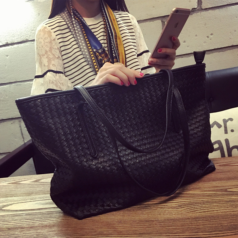 

Big Bag 2020 New Style Korean-style Fashion Middle-aged WOMEN'S Bag Shoulder Versatile Fashion Simple Middle-aged Mom Handbag, Black and white with pattern