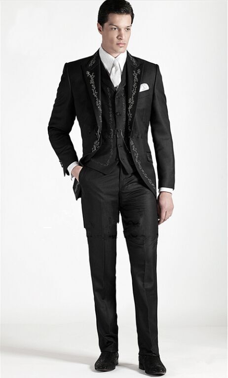 

Fashionable Embroidery Groom Tuxedos Groomsmen Mens Wedding Dress Man Jacket Blazer Prom Dinner 3 Piece Suit(Jacket+Pants+Tie+Vest) A04, Same as image