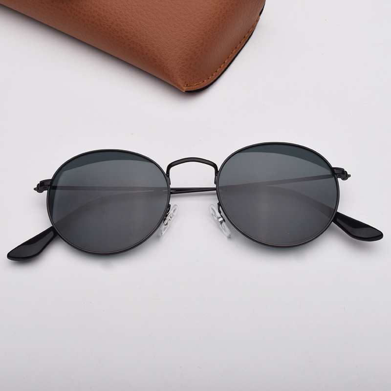 

Designer Fashion Sunglasses Brand Round Metal Sunglasses Designer Eyewear Mens Womens Fashion Sun Glasses with Leather Box, White;black