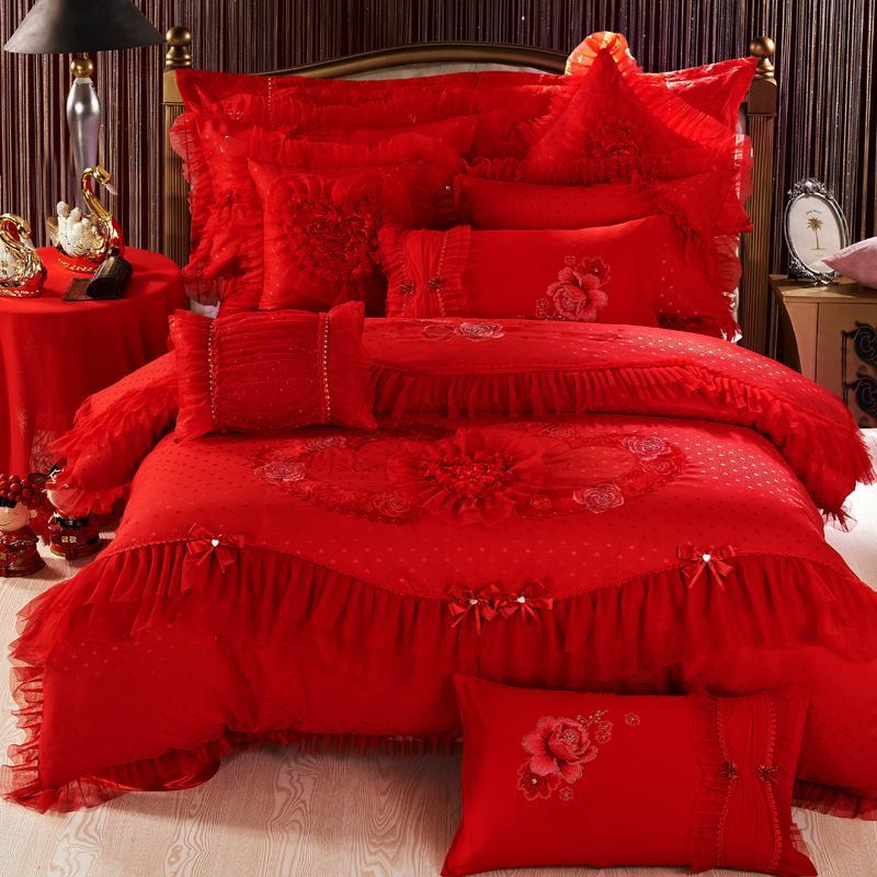 

4/6/10 pcs oriental lace king queen size bedding set red pink stain wedding bed cotton bed spread duvet cover set