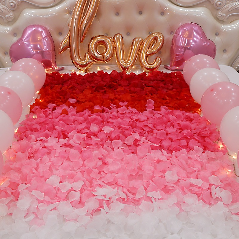 

VOILEY 500pcs Artificial Rose Petals for Wedding & Party Decoration.Romantic Artificial Rose Petals Wedding Flower Flower,B, Light purple