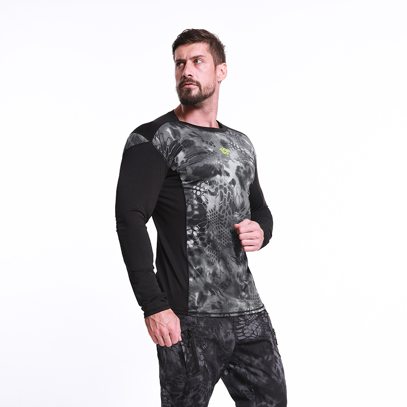 

Mountaineering Quick-Dry breathable T Shirts spring autumn Camo Long Sleeve Outdoor Sports Sweat comfort climbing riding clothes, Green
