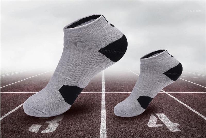 

Stockings Homme Clothing Sports Style Underwear Casual Apparel Mens Autumn Designer Thicken Socks Striped Panelled Short