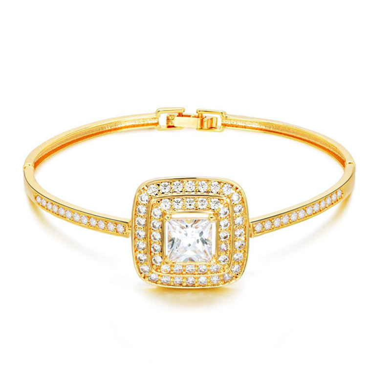 Europe et Amérique Chaude Mode Femmes Bracelets Plaqué Or CZ Bracelets Bracelets pour Filles Femmes pour la Fête De Mariage Beau Cadeau