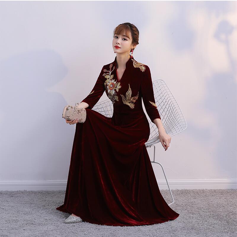

Oriental Evening Qipao Elegant Women Embroidery Wedding gown Plus Size 3XL Long Sleeve Cheongsam