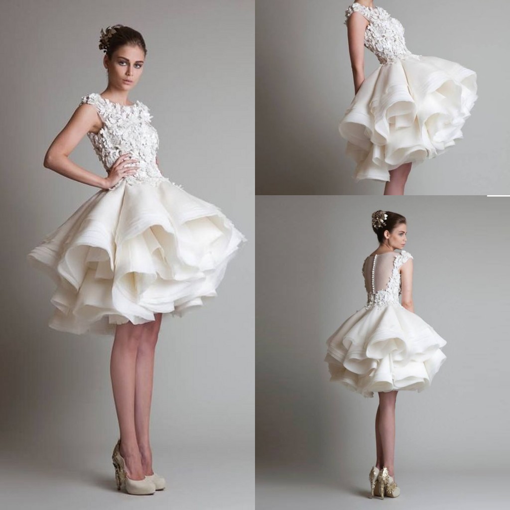 

Wedding Dresses 2022 Jewel Neck Lace Applique Button Back Sexy Ruffles Short Wedding Gowns for Bride, White