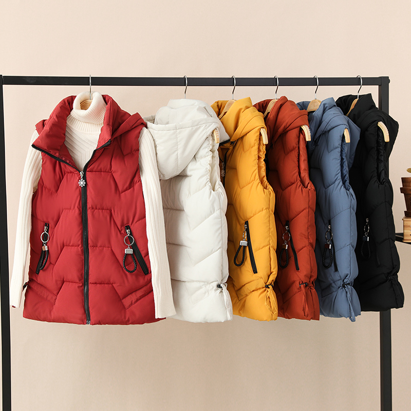 

Autumn and winter women's short down cotton vest detachable cap vest, Brick red