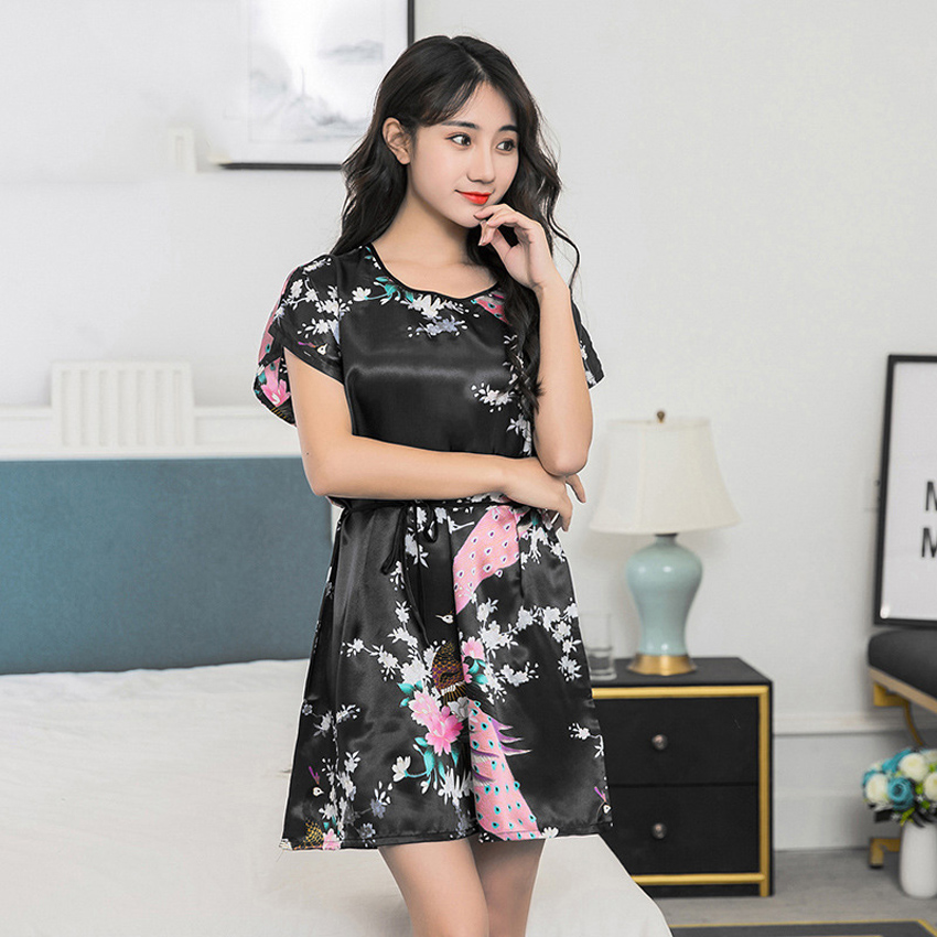 

Round Neck Woman Sexy Costumes Satin Peacock Japanese Yukata Pajamas Dress Wedding Nightgown Party Oriental Asain Kimono Robe