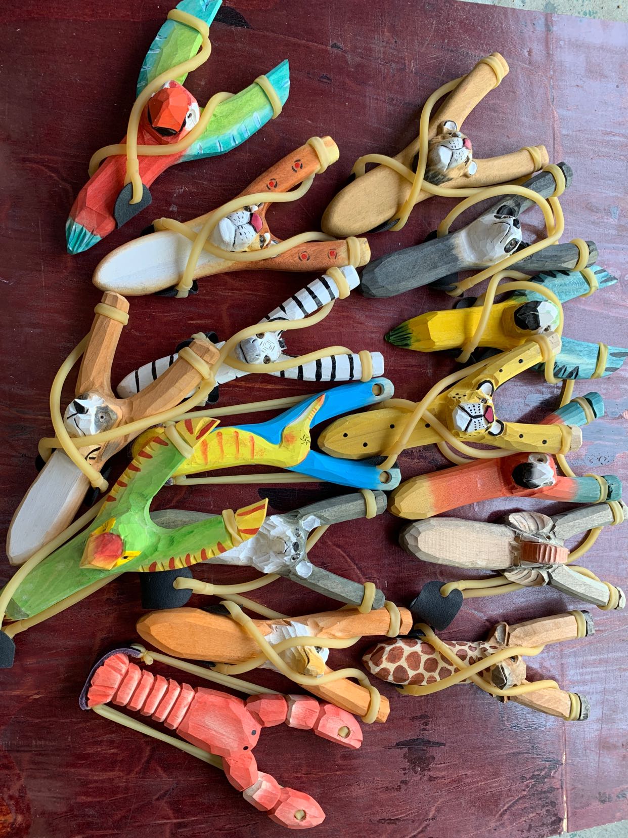 

Mixed Styles Creative Wood Carving Animal Slingshot toy Cartoon Animals Hand-Painted Wooden Sling shot Crafts Kids Gift L273