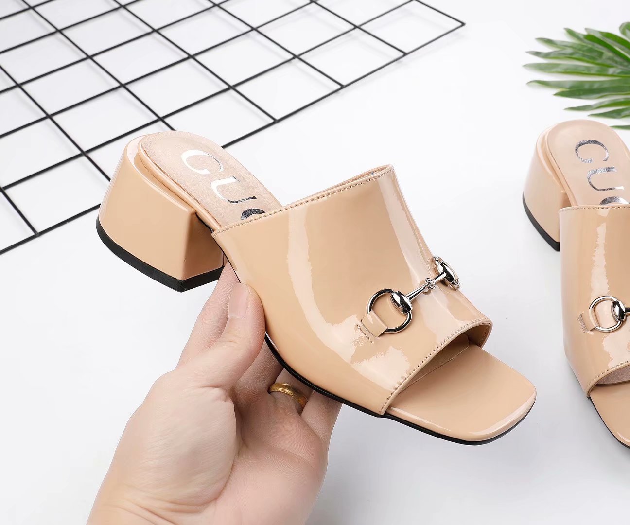 

Beige Black Horsebit Slippers peep toe Patent Leather Low heel Womens Sandals New 2021