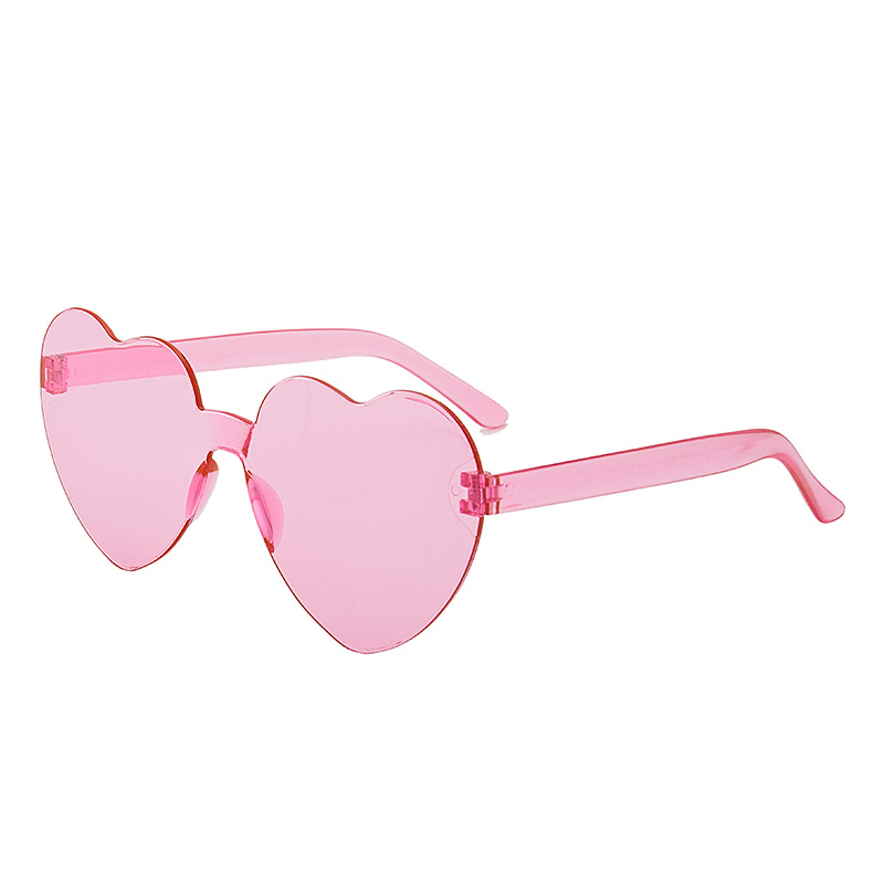 

New One Piece Love Heart Lens Sunglasses Women Transparent Plastic Glasses Style Sun Glasses Female Clear Candy Color Lady