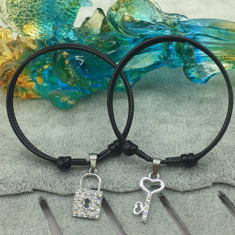 

New Statment Couple Bracelets Silver Zinc Alloy Crystal Key Lock Charm Bracelet Rope Chain Paired Bracelets Lovers Gifts