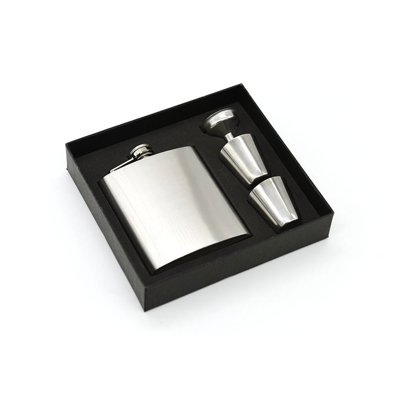 

7oz Pocket Flagon Stainless Steel Hip Flasks Set With Two Cups Portable Outdoor Wine Pot Water Bottles For Men Free shipping