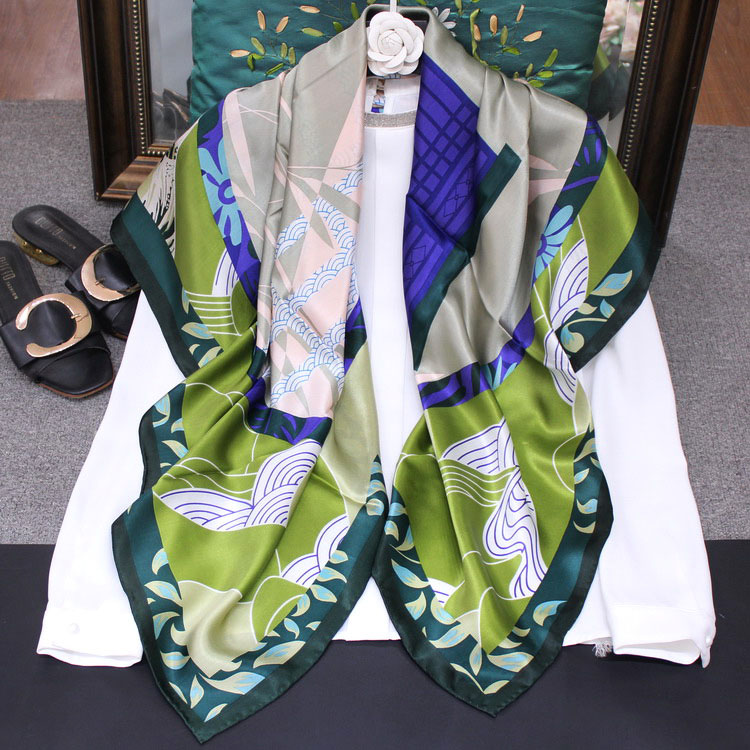 

110cm*110cm H Luxury Women Silk Scarf 2019 Real Silk Headband Print Scarf New Fashion Small Square Scarves Shawls Wraps Hijabs Neckerchief W