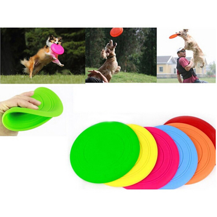 

Soft Flying Flexible Disc Tooth Resistant Outdoor Large Dog Puppy Pets Training Fetch Toy Silicone Dog Toys