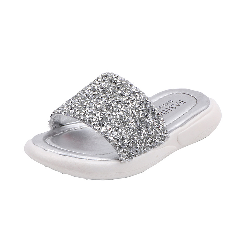 

2020 New Girls Sandals Summer Fashion Korean Outdoor Medium Large Slippers Breathable Soft Rhinestones Children Casual Slippers, Black