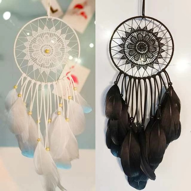 

Feather Crafts Dream Catcher Wind Chimes Black White Handmade Dreamcatcher Net for Wall Hanging Car Home Decor New Year Decor Gift