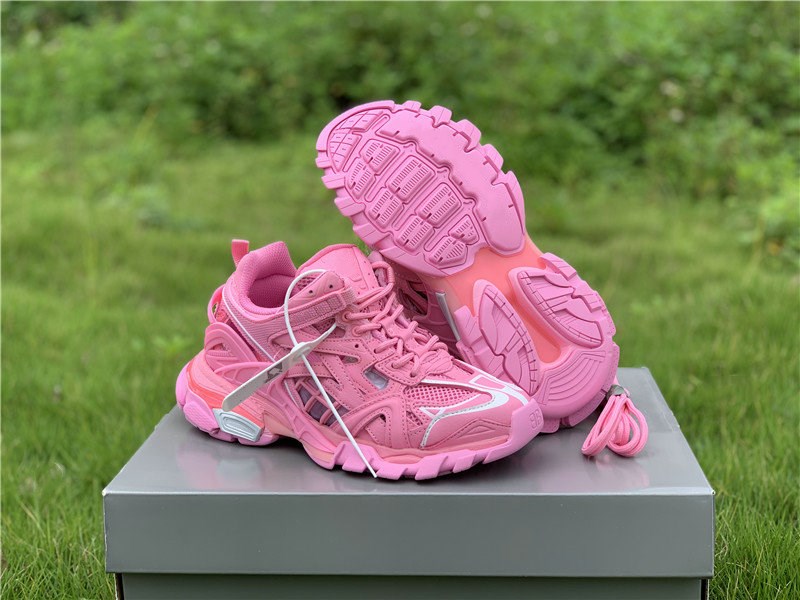 shoes pink colour