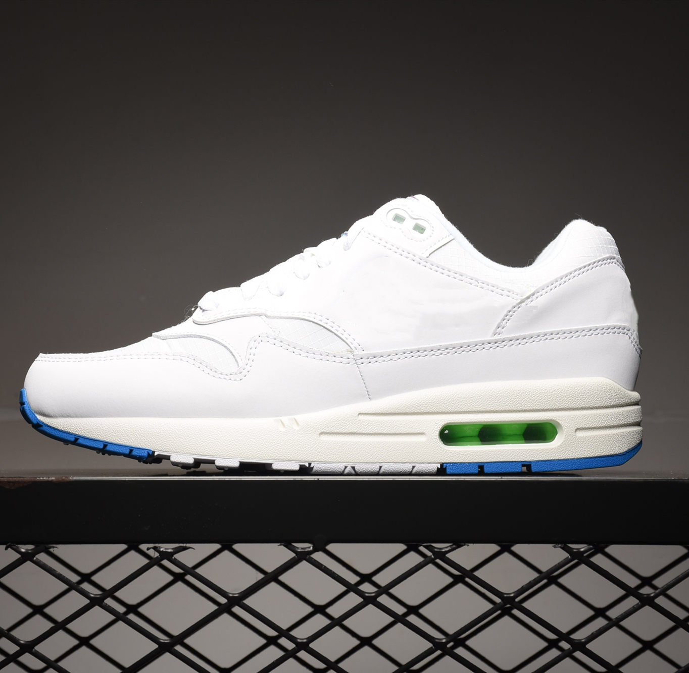 

Ultra PK 1 SE OG Mens Running Shoes WHITE JEWEL PHOTO BLUE LIME GREEN Sneakers 2019 Sports Trainers Tennis Shoes