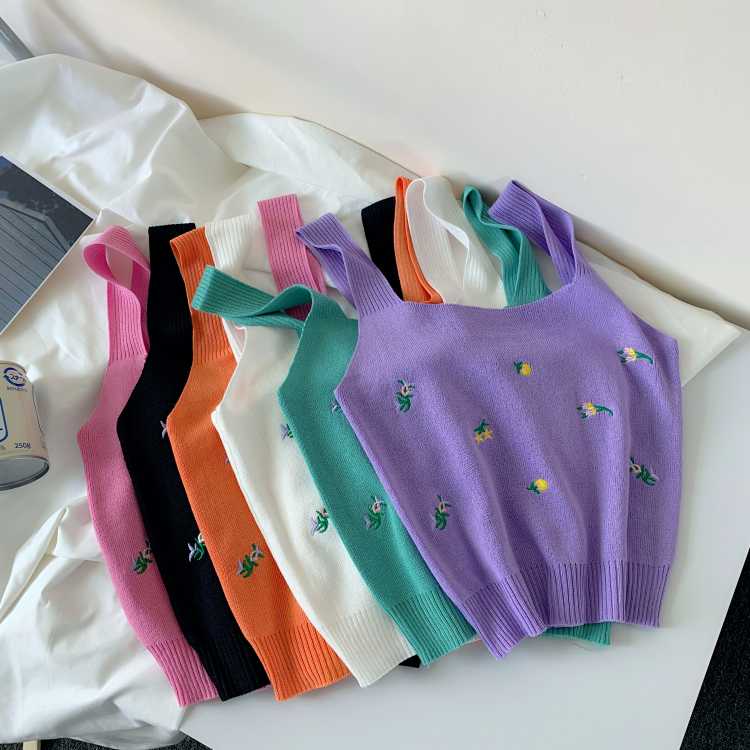 

Beautiful Flower Embroidery Square Neck Sweater Woman Short knitwear Vest Sleeveless, Black