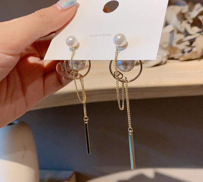 

Pearl chain long style temperament pendant earrings women's net red with a sense of advanced 925 silver stubs