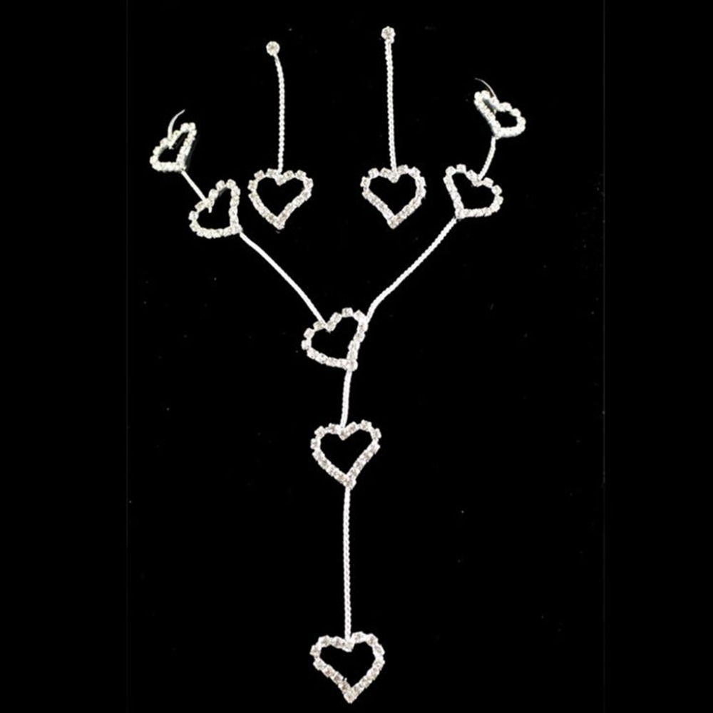 

Exquisite hand-made rhinestone heart-shaped bridal jewelry two-piece9