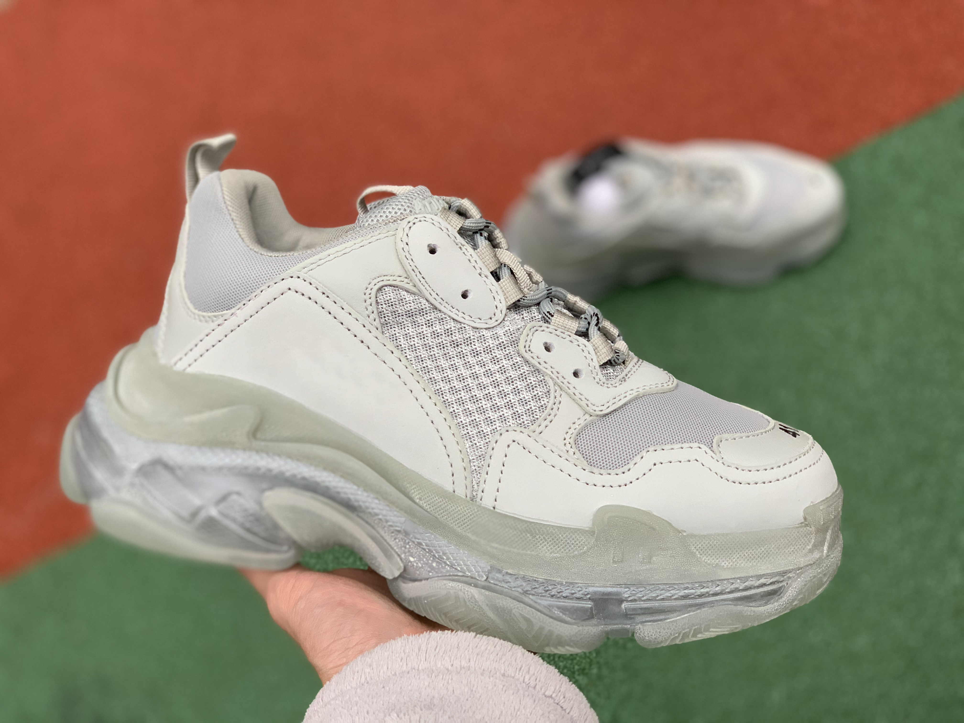 

Retro Grey Triple S Clear Sole Sneaker Men Designer Casual Shoes Women Low Top Leather Flat Sneaker Luxury White Suede Mesh Casual Shoe, Ivory