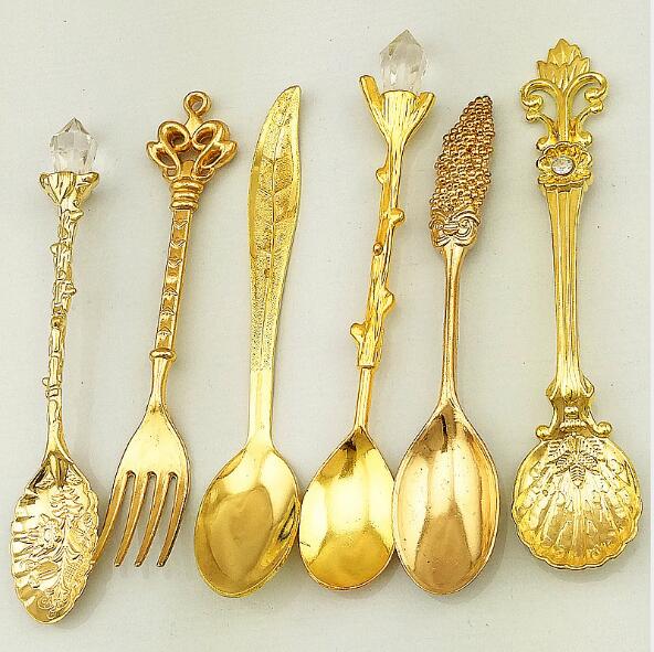 Retro European Court Dinnerware Sets 6 set fruit cake fork pomegranate flower coffee spoon small key more gold and silver bronze-image-516040989