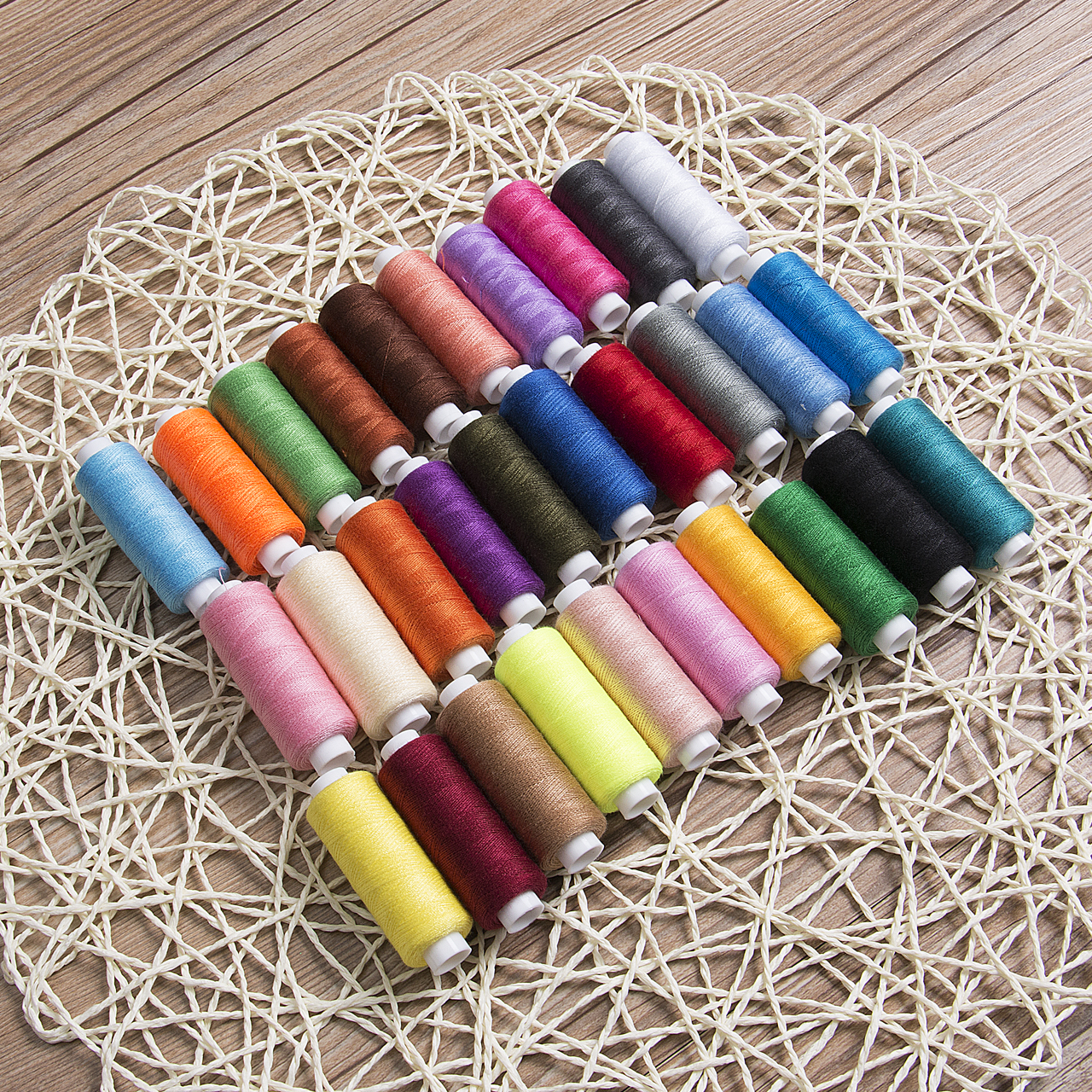 

Mixed Colors DIY 30 Spools Mixed Colors Polyester Embroidery Cotton Sewing Quilting Thread Set Colourful Craft Making Tool For Hand Machines