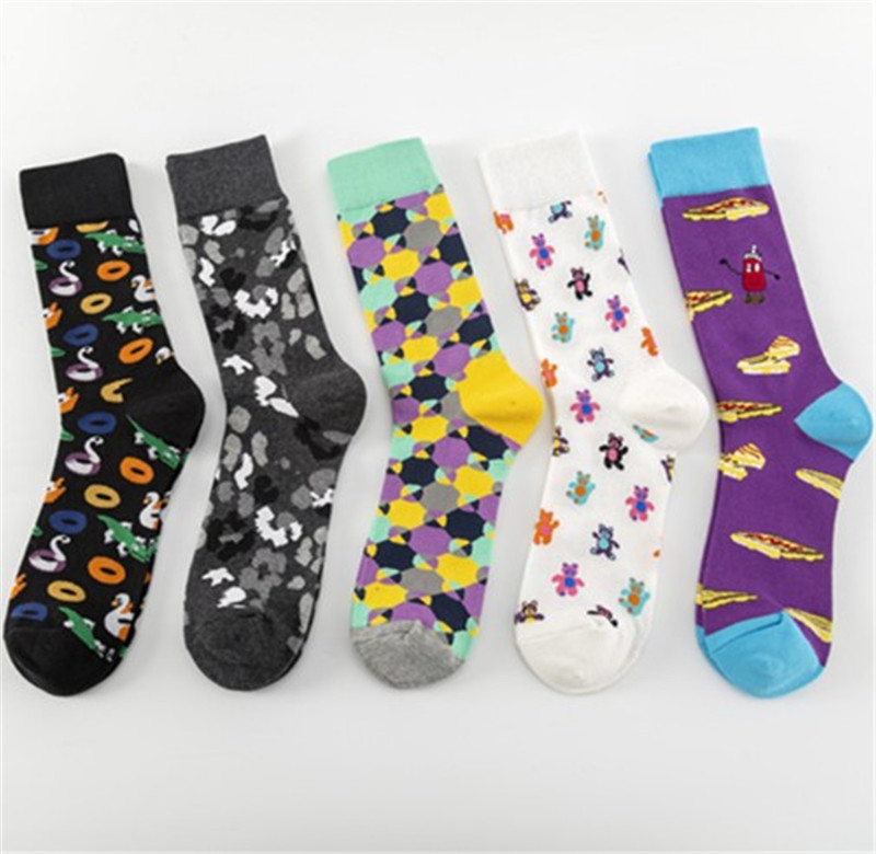 Women Socks Mid-Calf Abstract Music Notes Winter Stylish For Festive