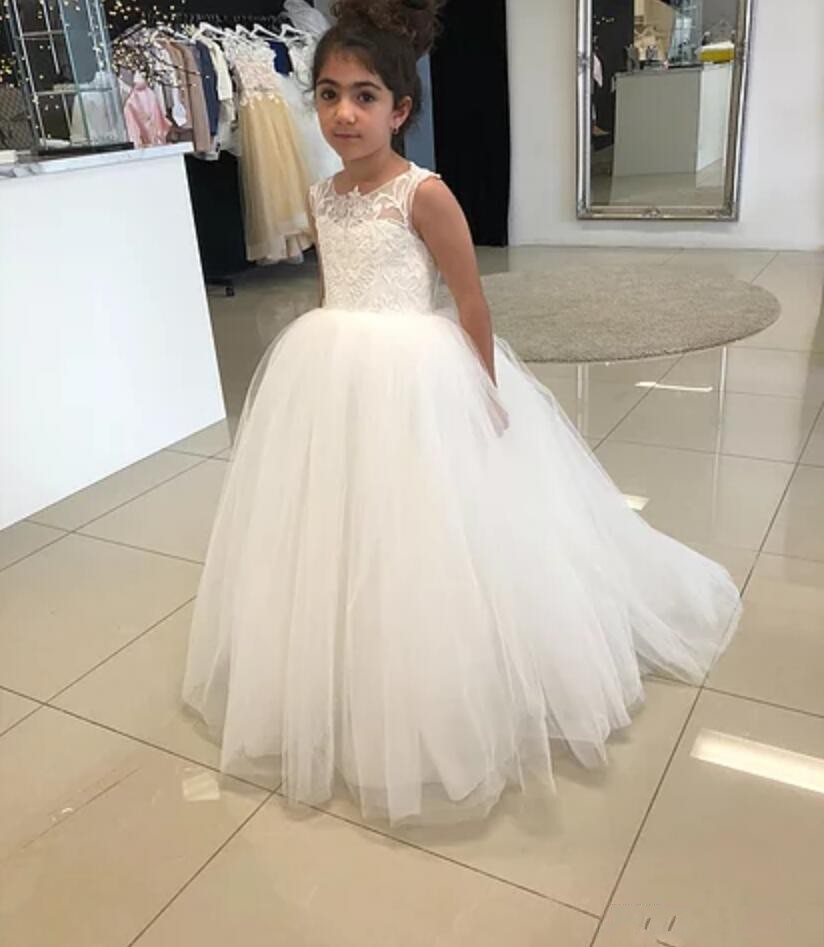 

2020 Cheap White Ivory Flower Girl Dresses For Weddings Lace Appliques Sleeveless Sweep Train Girls Pageant Dress Prom Kids Communion Gowns, Purple