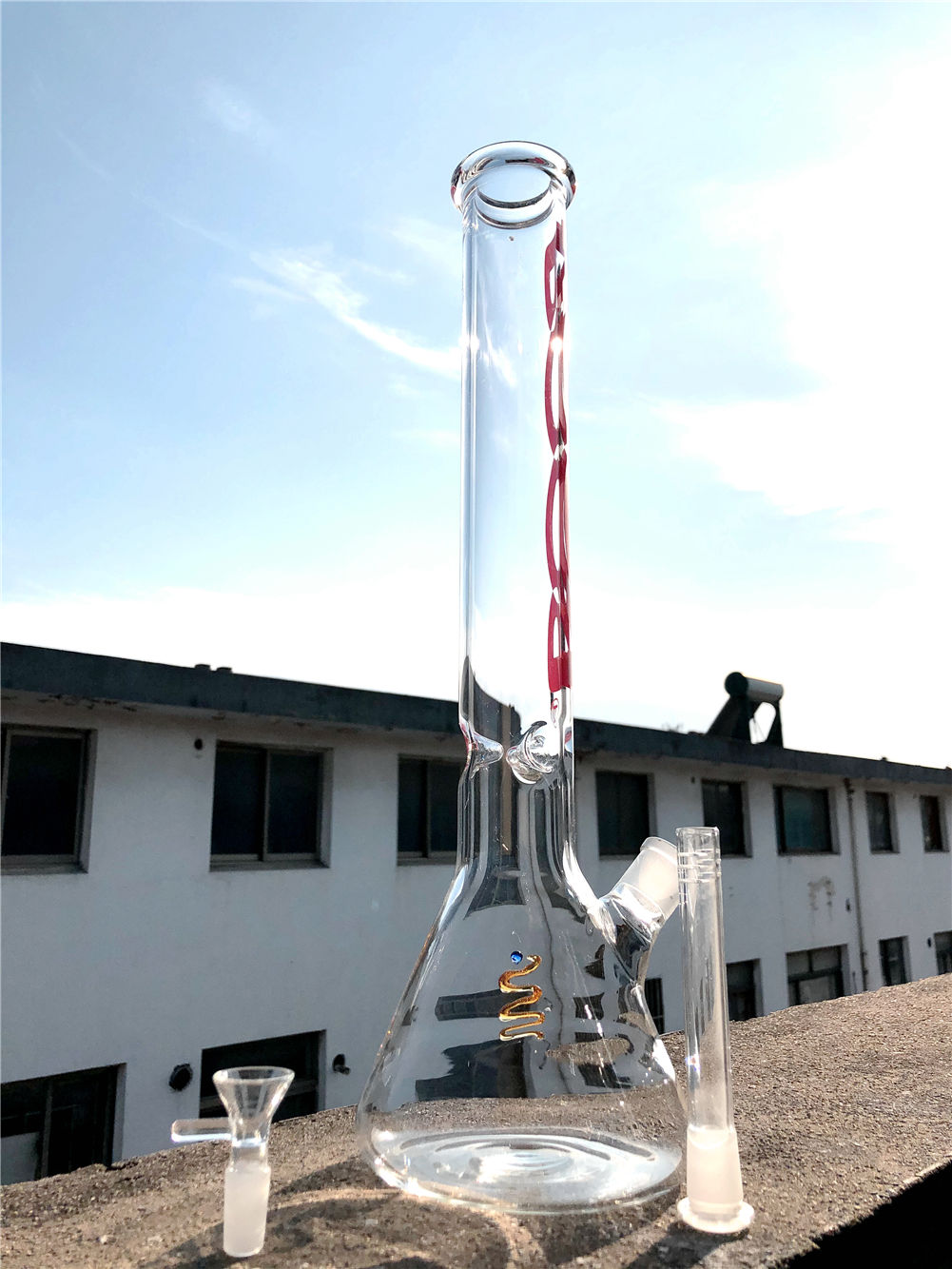 

Hookah red 45cm 18.8 mm Male Joint Glass Bowl 18 Inches Big Bongs Beaker Bong Wall Water Pipes