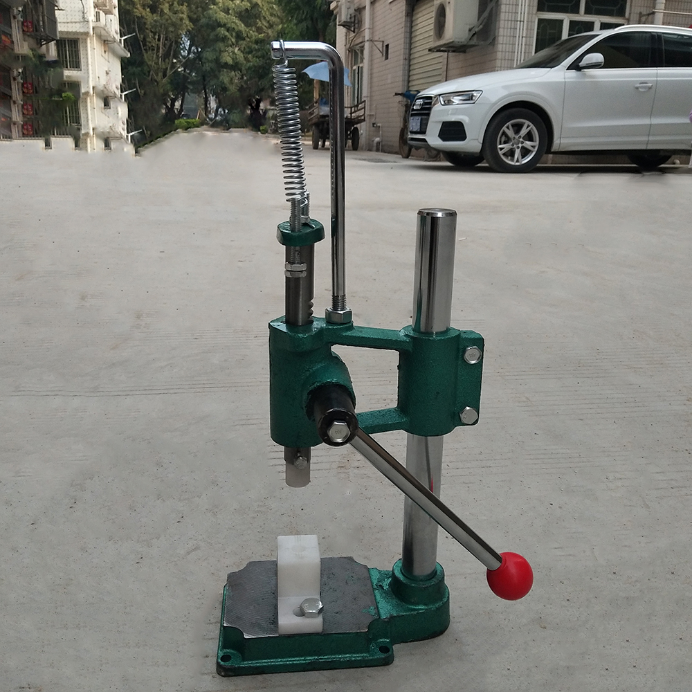 

M6T Vapes Press Machine for M6T G5 Vape Cartridges Portable Manual Compressor Manually Presser Machine 510 Vape Pen M6T Atomizer Presser