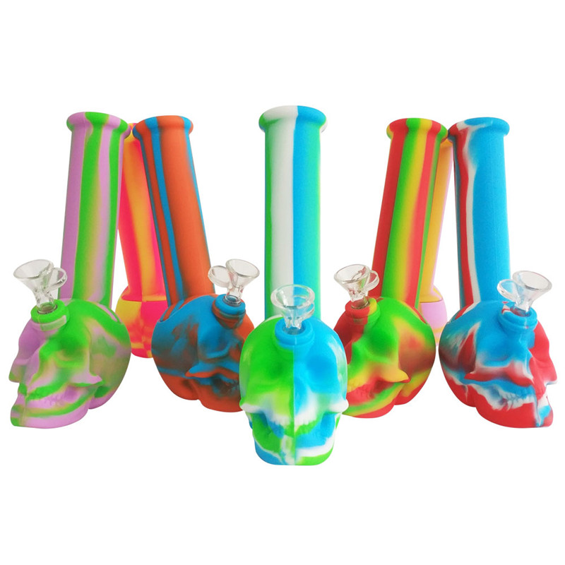 

Skull Silicone Rubber Bongs 8.7 " 420 Pretty Halloween Themed Wax Oil Dry Herbs Tobacco Dab Water Pipes With 14mm Male Glass Bowl