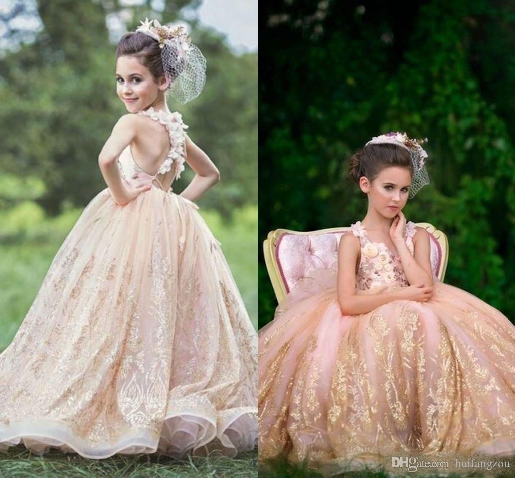 

Vintage 2019 Applique Sequins Flower Girl Dresses V Neck 3D Floral Flower Ball Gown Girls Pageant Dresses Puffy Tulle First Communion Gowns, Grape