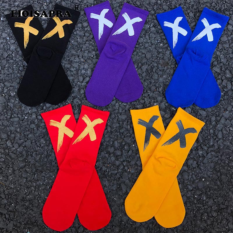 

New Autumn Winter Vintage Hip Hop 'X' Form Printing Socks Hip Hop Harajuku Happu Funny Socks Antiskid Breathable Unisex Sox, Red socks