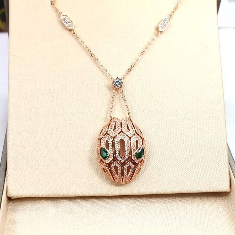 

New Trendy Gold Silver Hollow Beauty Snake Pendant Necklace For Women Long Chain Cubic Zircon Necklace Jewelry Accessories