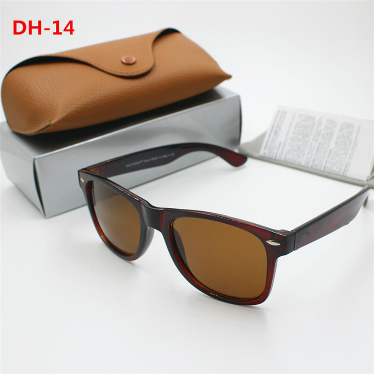 

2pcs New high quality fashion retro men and women square sunglasses brown frame Brown lens UV400 protection brown case, White;black