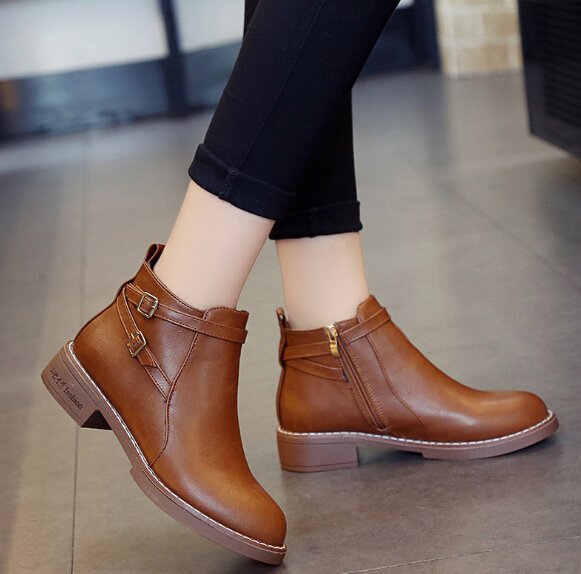 

Leather boots female autumn and winter new Martin boots female side zipper double belt buckle ladies short boots round head low heel, Black