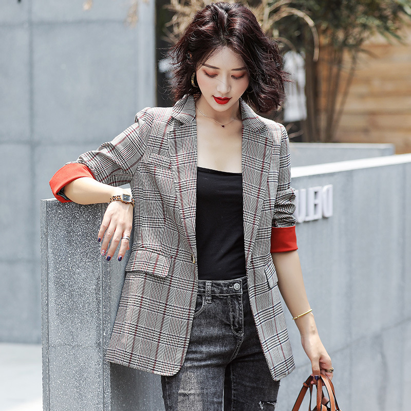 

Women' jacket 2019 autumn and winter new casual fashion temperament loose wild plaid single buckle small suit women' shirt