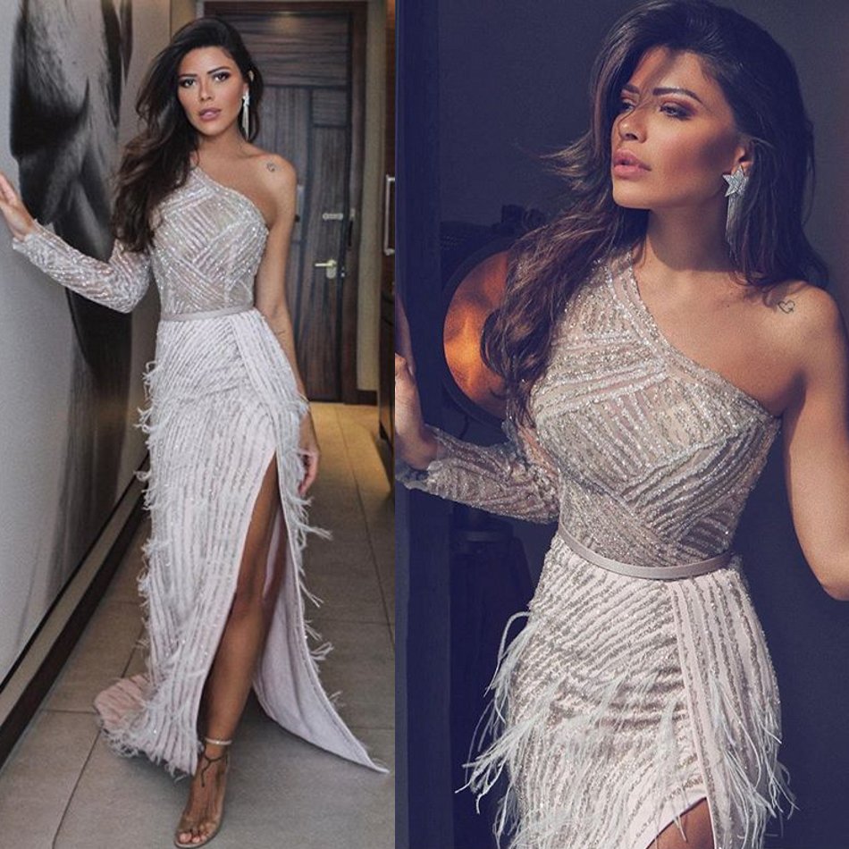 

Sheath Evening Dresses One Shoulder Long Sleeve Side Split Sequins Feather Lace Prom Dress Sweep Train Special Occasion Gowns, Purple